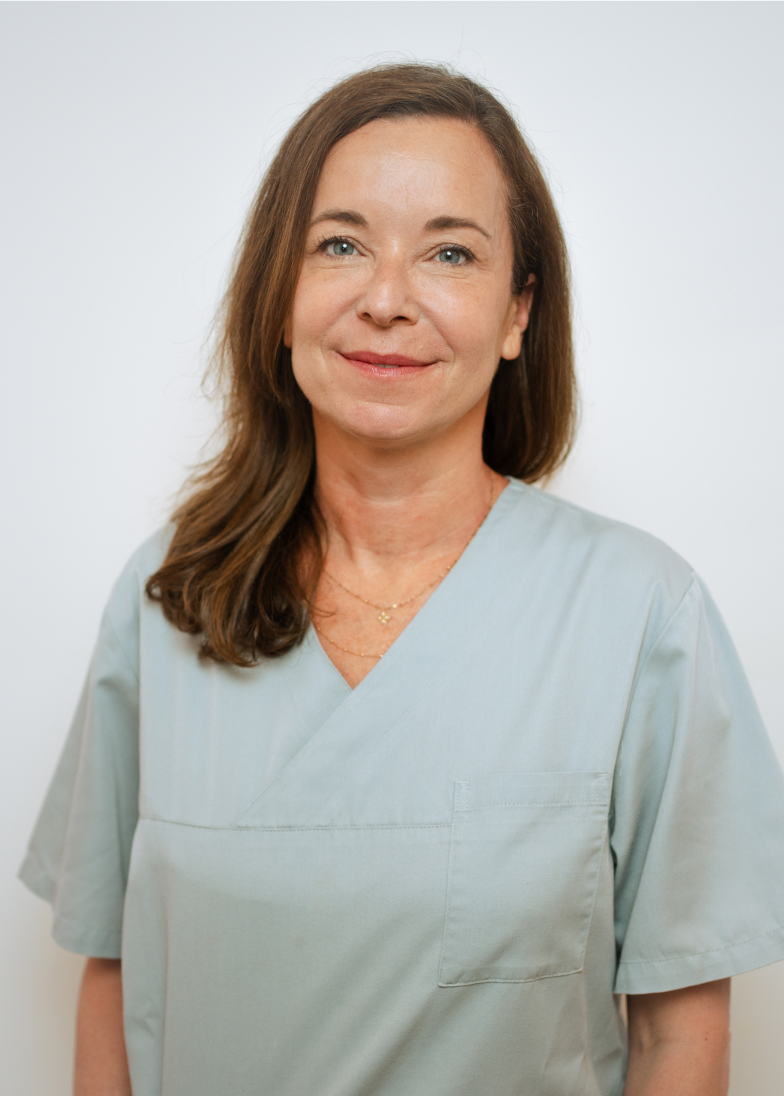 Dr Isabelle Cabot